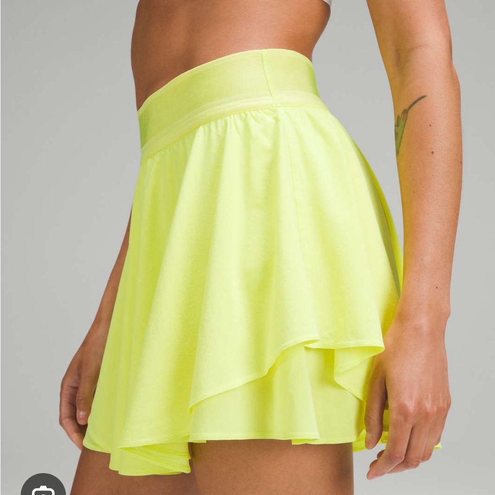 Lululemon court rival skirt- sz 8